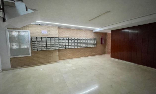 Herverkoop - Apartment - Torrevieja - Centro