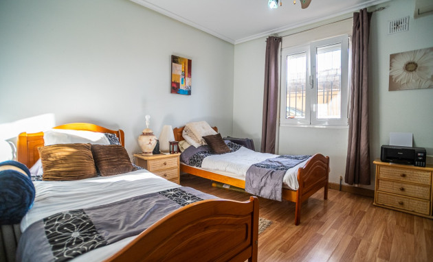 Resale - Villa - Torrevieja - LOS BALCONES - LOS ALTOS