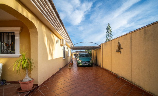 Resale - Villa - Torrevieja - LOS BALCONES - LOS ALTOS