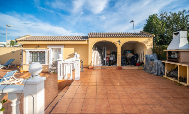 Resale - Villa - Torrevieja - LOS BALCONES - LOS ALTOS