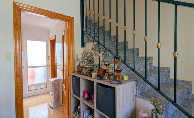 Reventa - Quad House - Lo Crispin