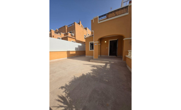 Herverkoop - Villa - Orihuela Costa - La Florida