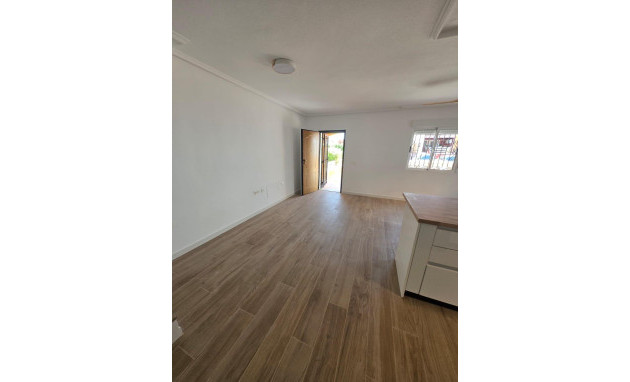Herverkoop - Villa - Orihuela Costa - La Florida