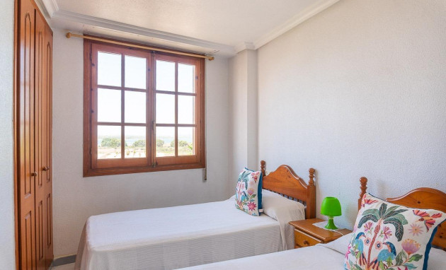 Revente - Apartment - Torrevieja - La Mata pueblo