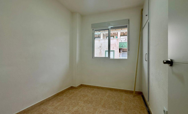 Revente - Apartment - Torrevieja - Estacion de autobuses