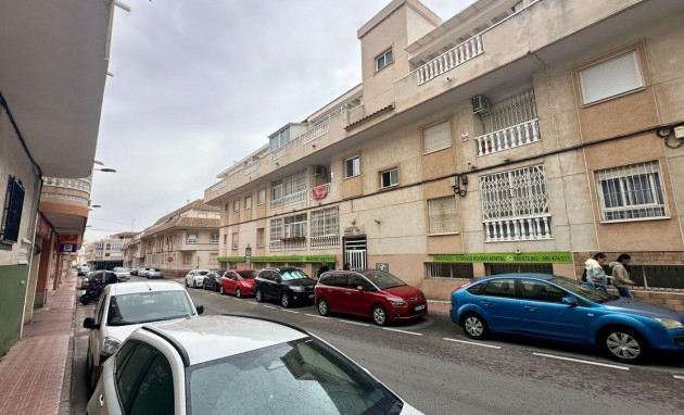 Revente - Apartment - Torrevieja - Estacion de autobuses