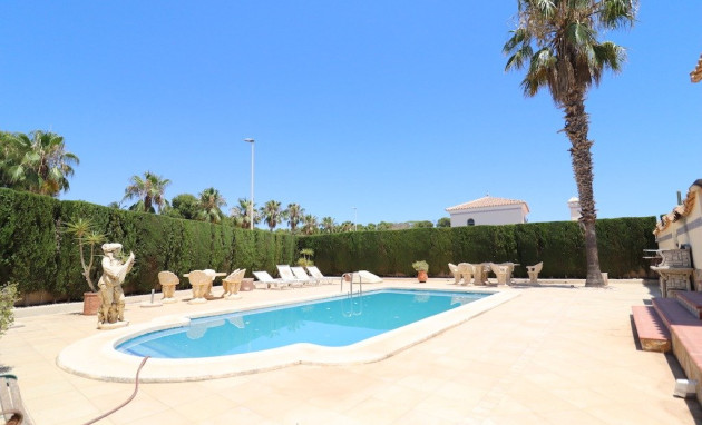 Herverkoop - Villa - Orihuela Costa - Las Ramblas