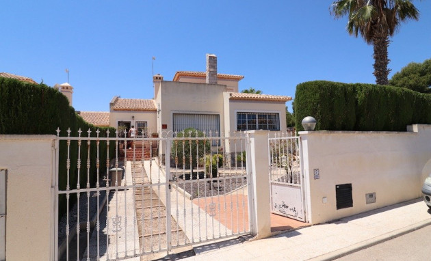 Resale - Villa - Orihuela Costa - Las Ramblas