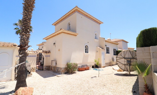 Resale - Villa - Orihuela Costa - Las Ramblas