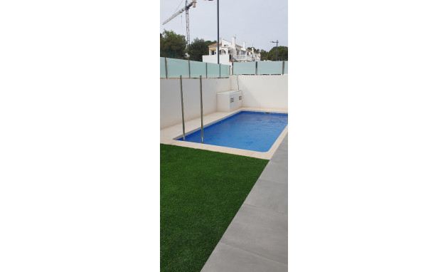 Obra nueva - Villa - Orihuela Costa - Villamartín