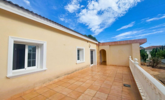 Resale - Villa - Orihuela Costa - Las Filipinas