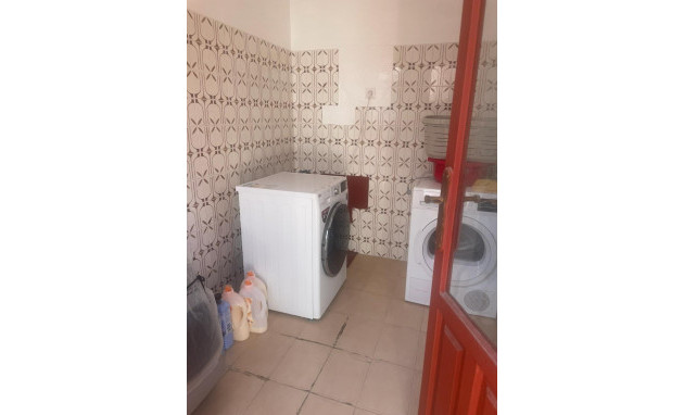 Resale - Village house - Orihuela