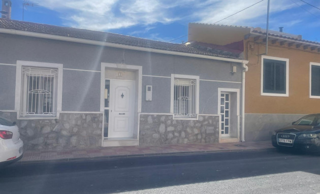 Resale - Village house - Orihuela