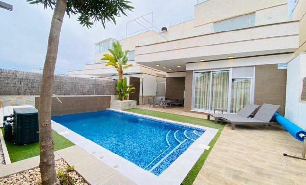 Reventa - Villa - Orihuela Costa - Montezenia