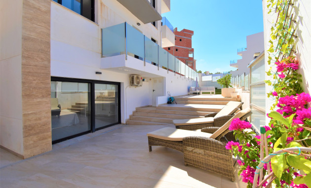 Revente - Detached Villa - Orihuela Costa - Villamartin