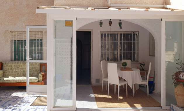 Revente - Bungalow - Rez-de-chaussée - Torrevieja - Cabo cervera