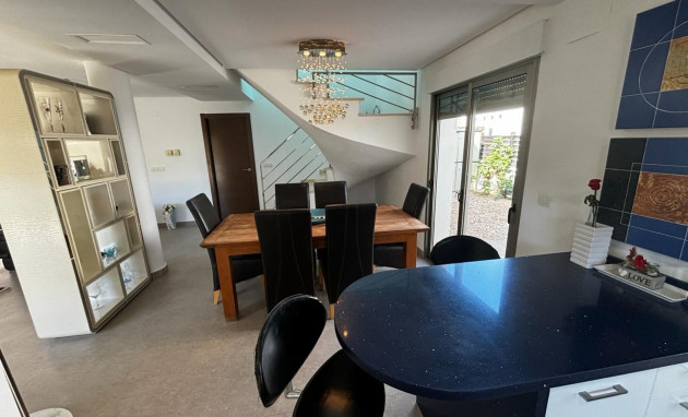 Herverkoop - Villa Detached - Cox