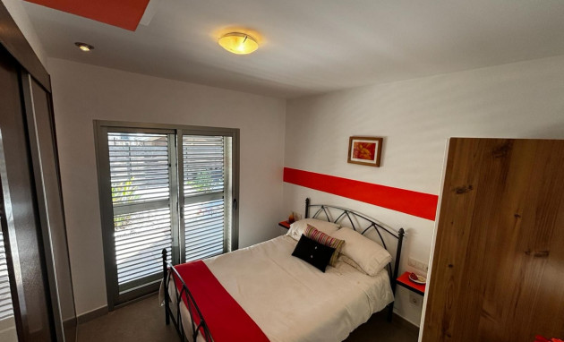 Herverkoop - Villa Detached - Cox