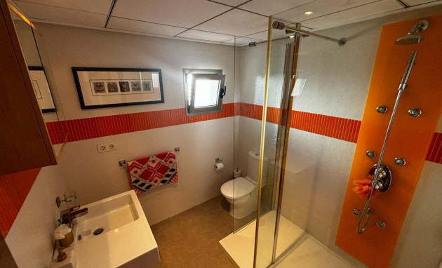 Herverkoop - Villa Detached - Cox