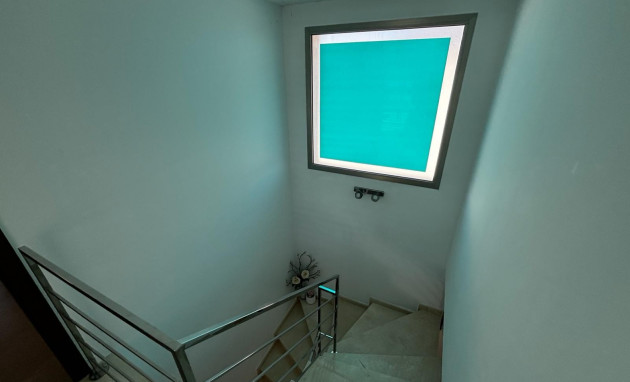 Herverkoop - Villa Detached - Cox