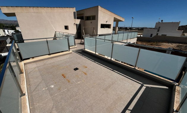 Herverkoop - Villa Detached - Cox