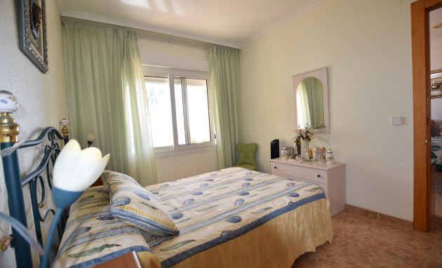 Resale - Apartment - Torrevieja - La Mata