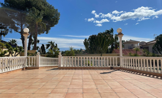 Reventa - Villa - Orihuela Costa - Villamartín