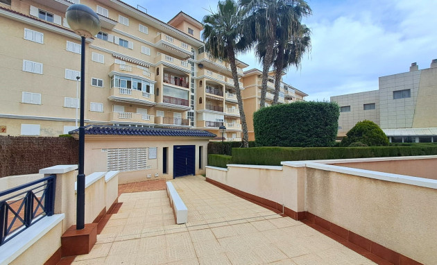 Resale - Apartment - La Mata