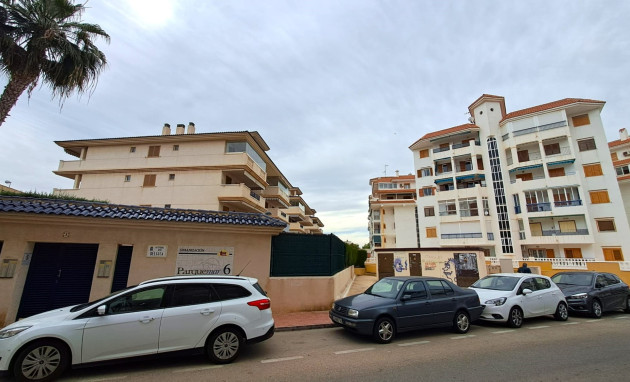 Resale - Apartment - La Mata