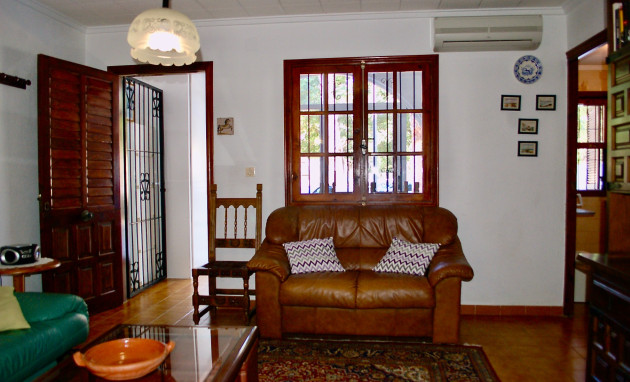 Resale - Townhouse - Mil Palmeras