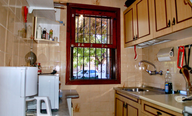 Resale - Townhouse - Mil Palmeras