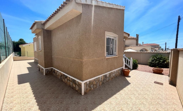 Reventa - Detached House / Villa - Ciudad Quesada