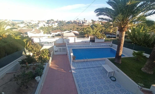 Herverkoop - Villa - Torrevieja - Los balcones